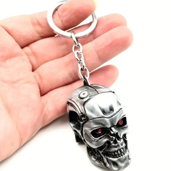 The Terminator T-800 Skull Head Metal Keychain Ornament Collection BRAND NEW! - Picture 7 of 7